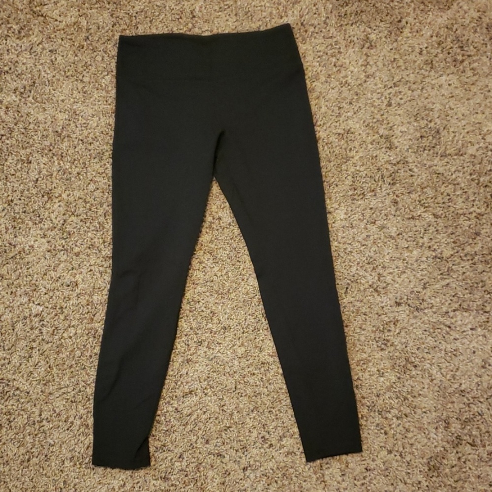 NWOT Glyder Leggings (open stitch detail on calf)